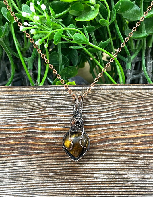 Wire Wrapped Tiger's Eye Necklace